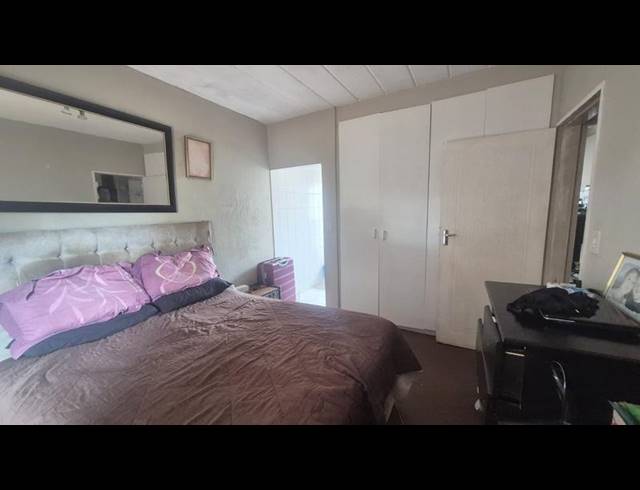 3 BEDROOM APARTMENT FOR SALE IN ROODEKRANS